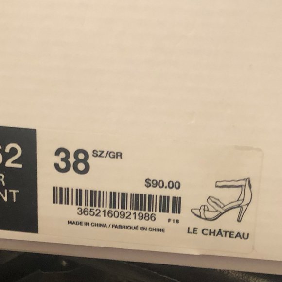 - Brand New Le chateau silver wedding heels Roxy Earle collection - Picture 9 of 9